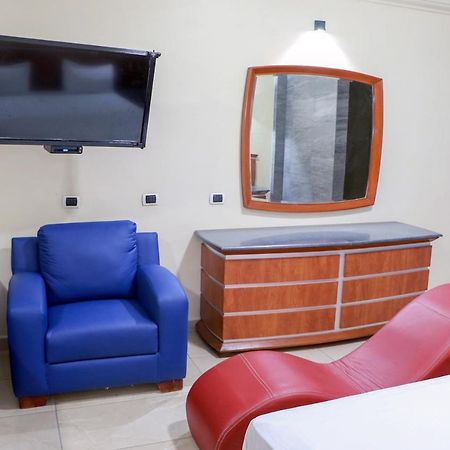 Autohotel Ilussion Córdoba Eksteriør bilde