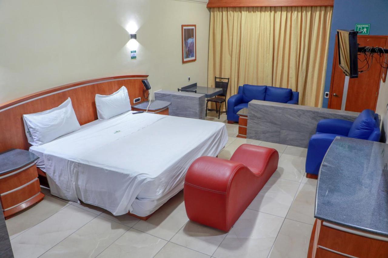 Autohotel Ilussion Córdoba Eksteriør bilde