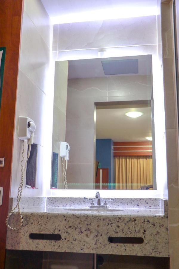Autohotel Ilussion Córdoba Eksteriør bilde