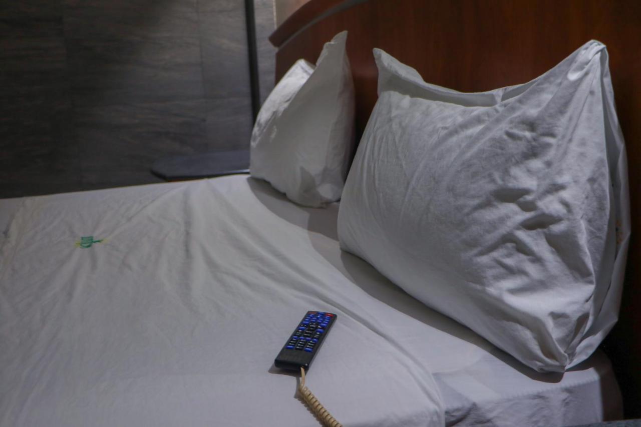 Autohotel Ilussion Córdoba Eksteriør bilde