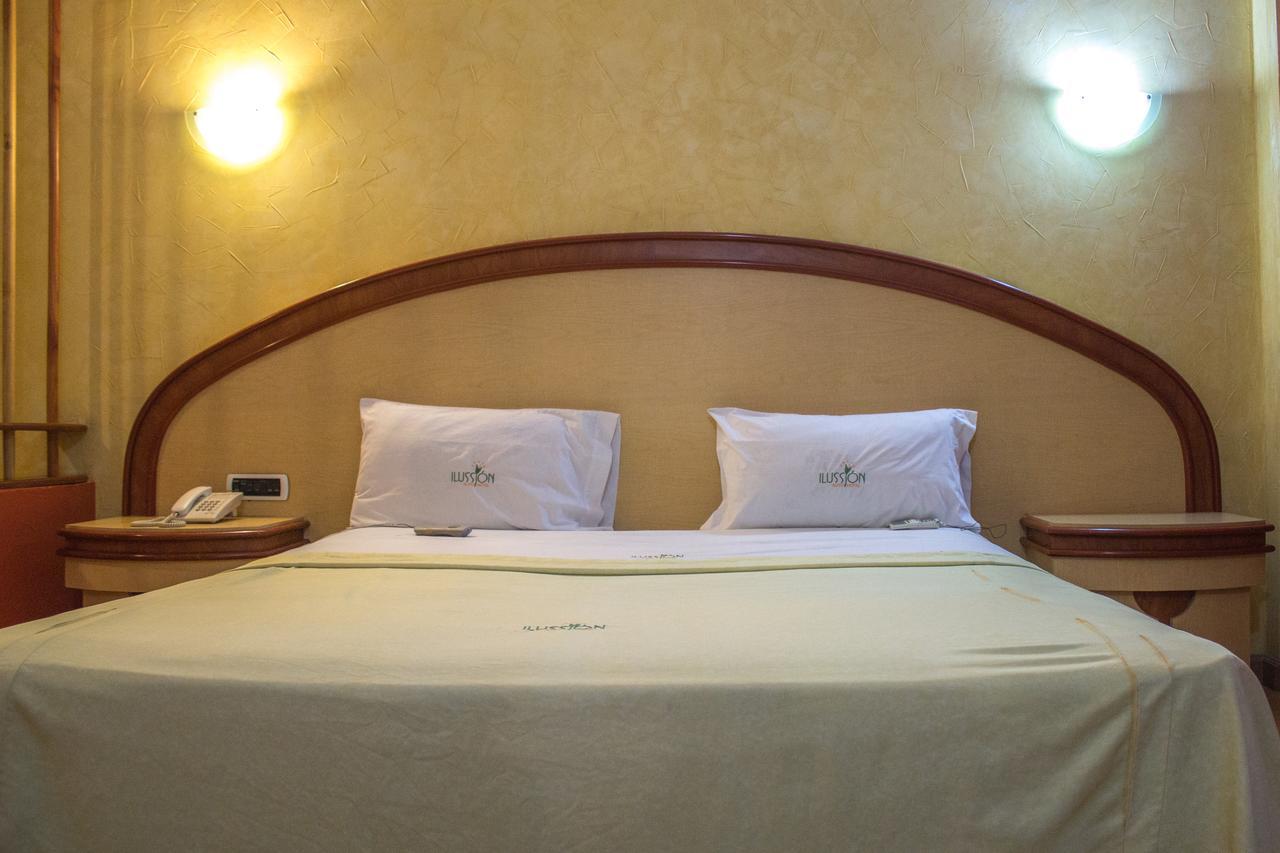 Autohotel Ilussion Córdoba Eksteriør bilde