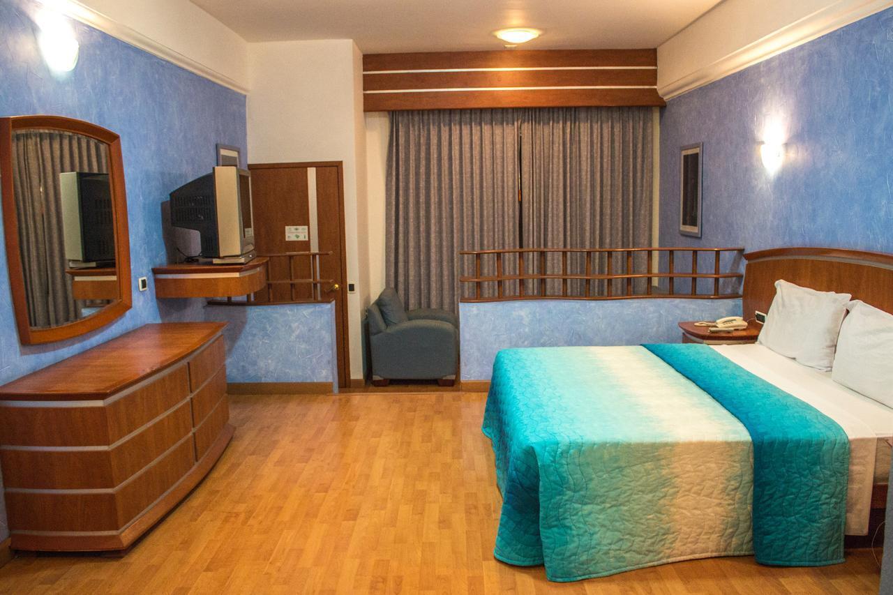 Autohotel Ilussion Córdoba Eksteriør bilde